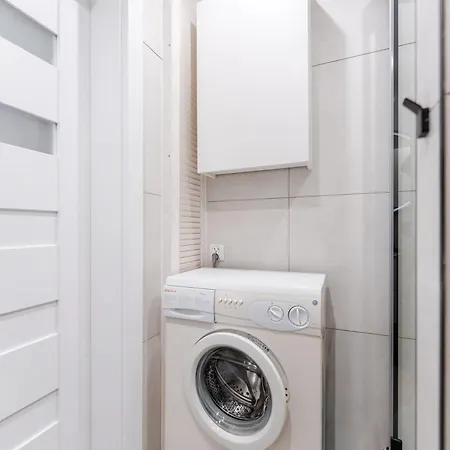 Appartement Centre By Bookinghost