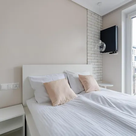 Centre By Bookinghost Apartment *